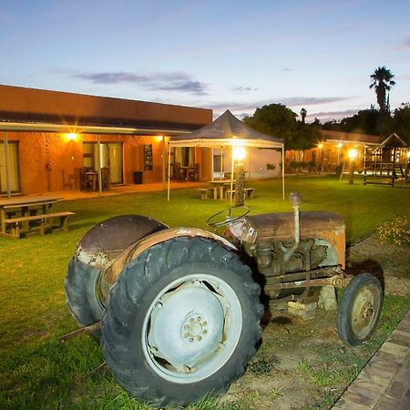 Culdesac Guesthouse Oudtshoorn Exteriör bild
