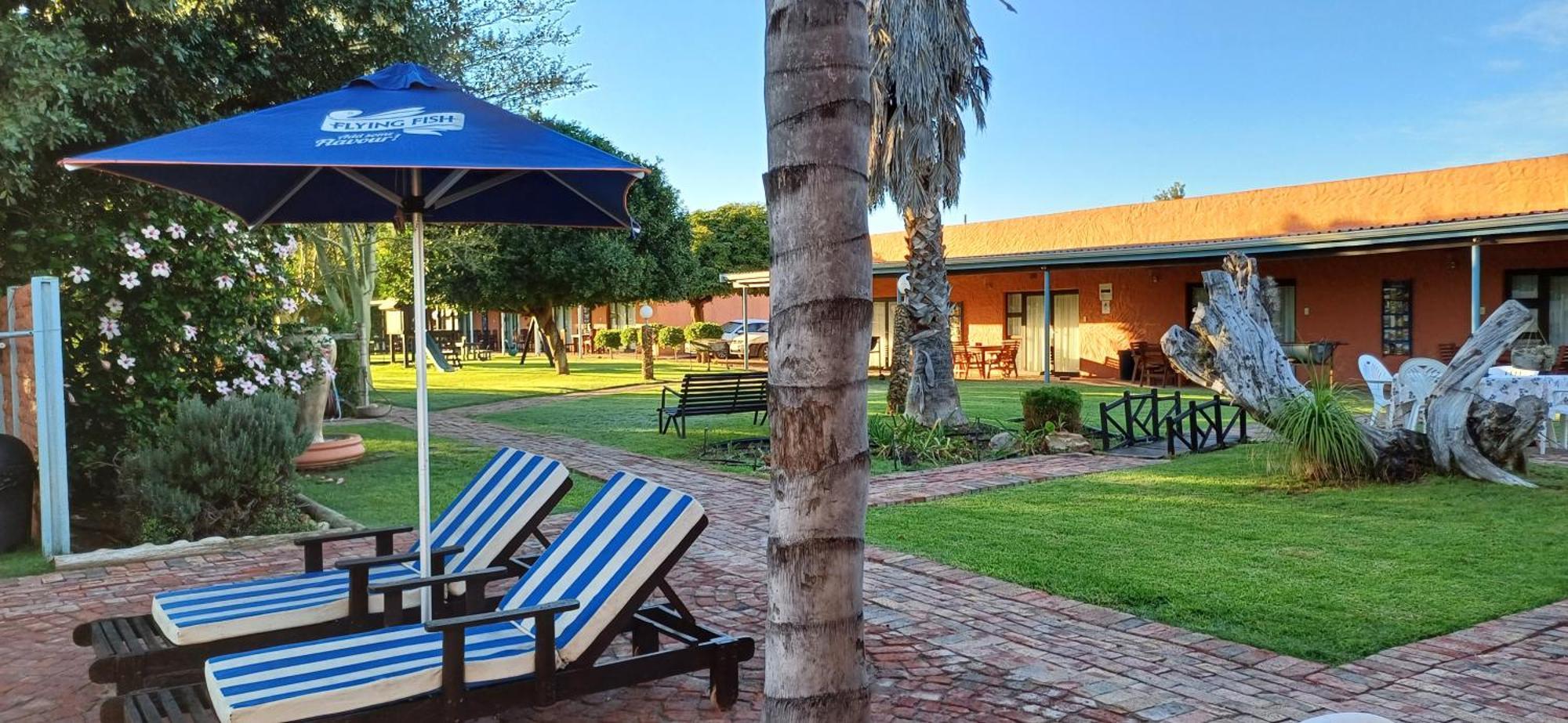 Culdesac Guesthouse Oudtshoorn Exteriör bild