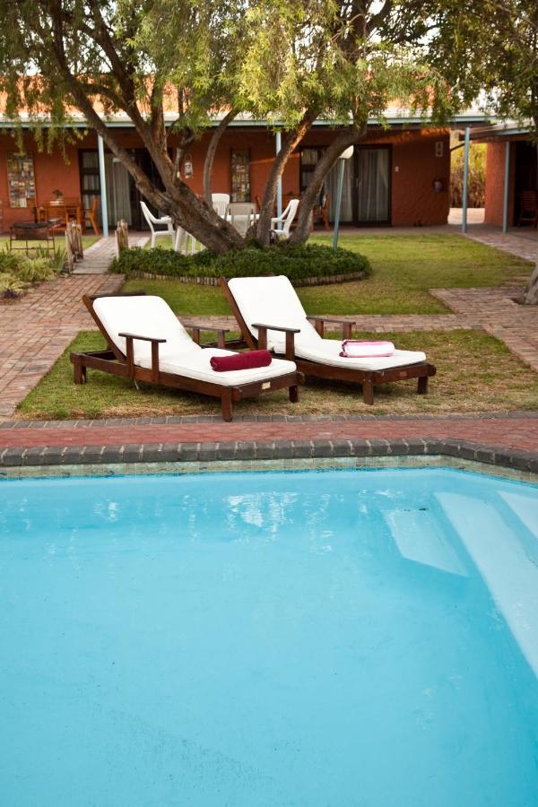 Culdesac Guesthouse Oudtshoorn Exteriör bild